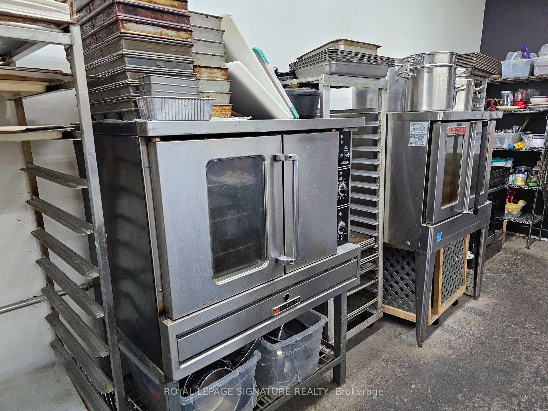 3469 Lake Shore Boulevard W, Toronto, ON