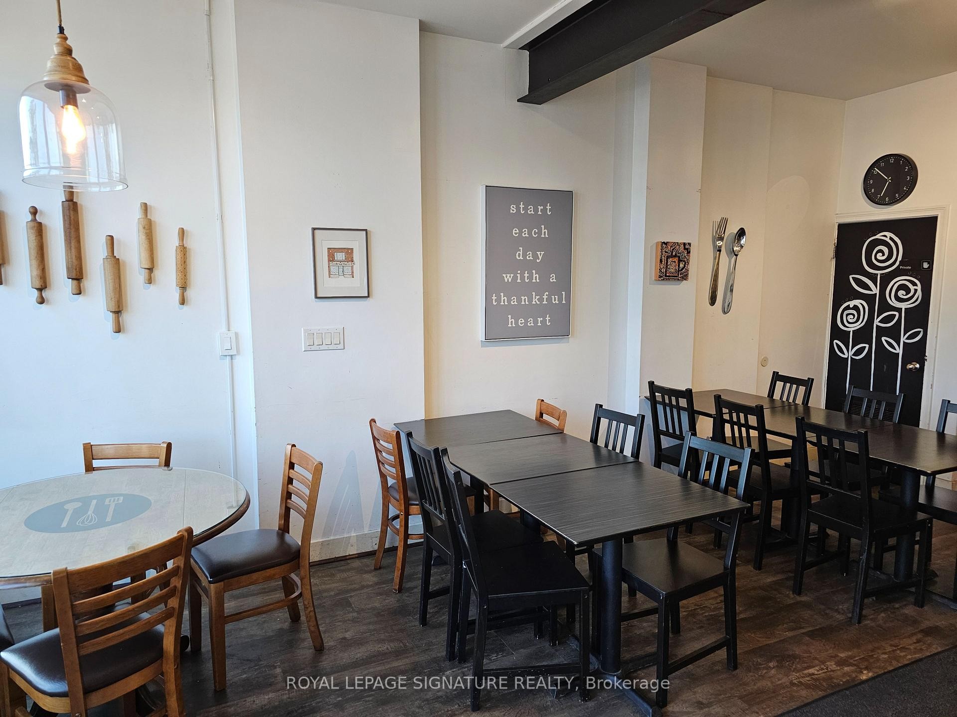 3469 Lake Shore Boulevard W, Toronto, ON