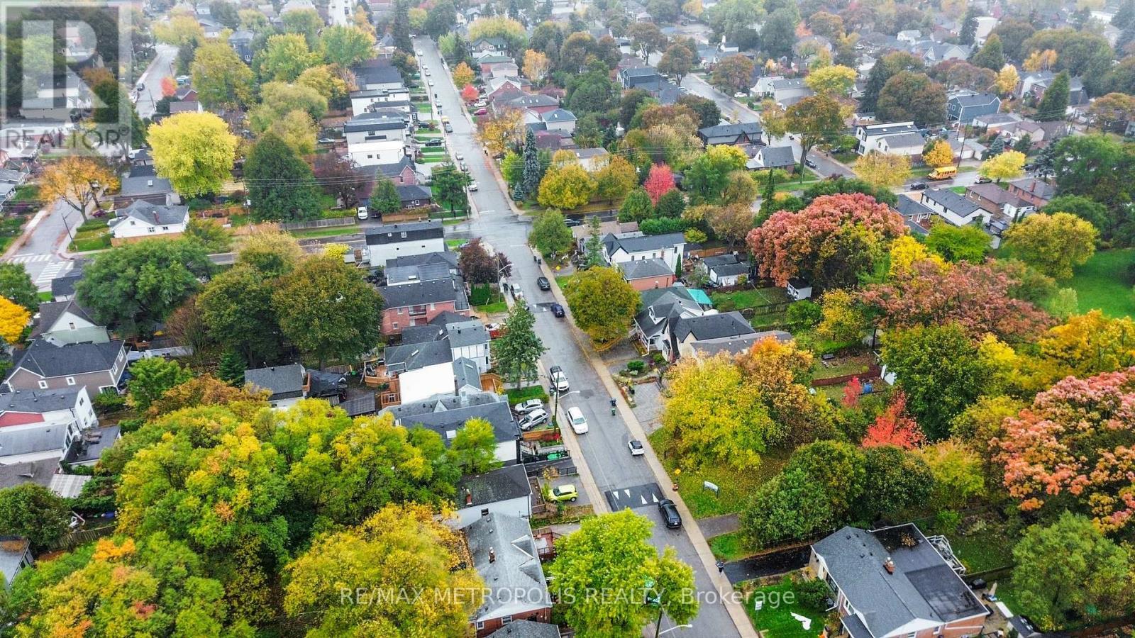 143 Kalmar Avenue, Toronto, ON - Outdoor With View