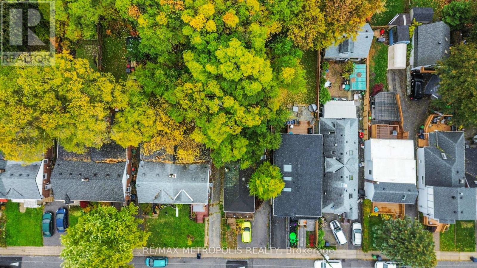 143 Kalmar Avenue, Toronto, ON - Outdoor