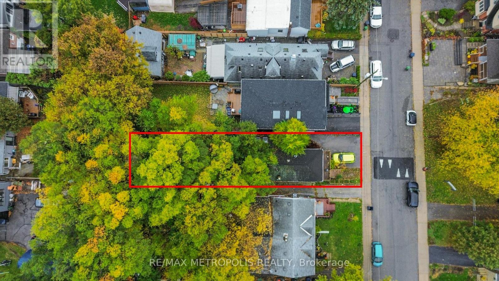 143 Kalmar Avenue, Toronto, ON - Outdoor With View