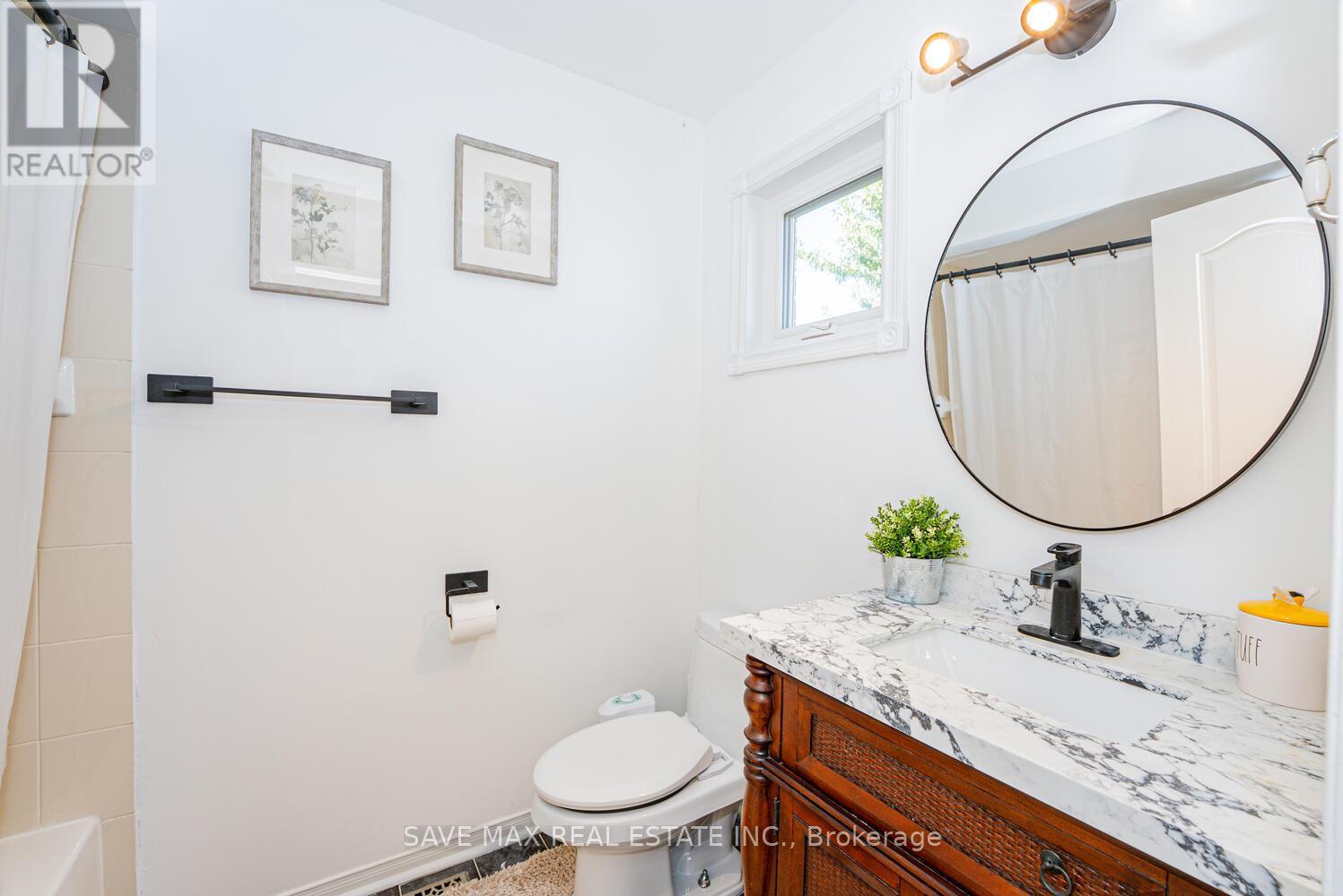 3645 Indigo Crescent, Mississauga, ON - Indoor Photo Showing Bathroom