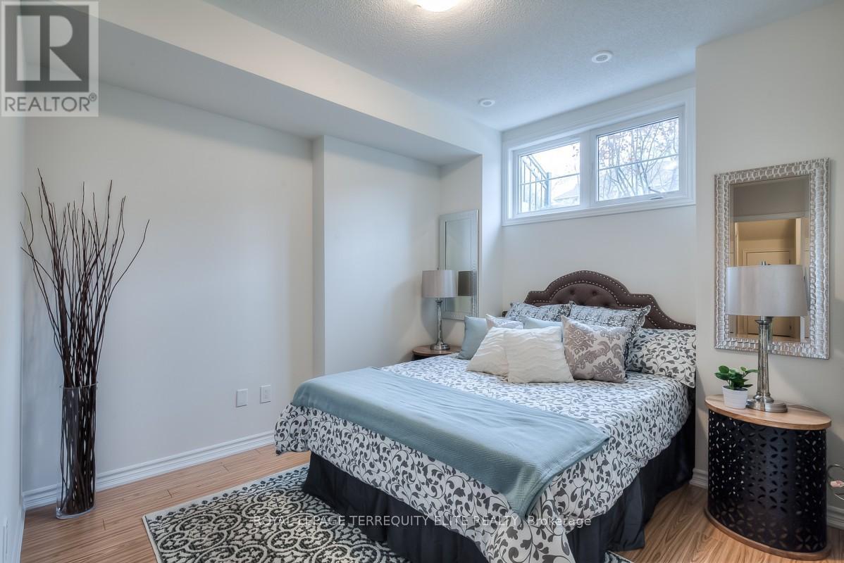 15 - 39 Drewry Avenue, Toronto, ON - Indoor Photo Showing Bedroom