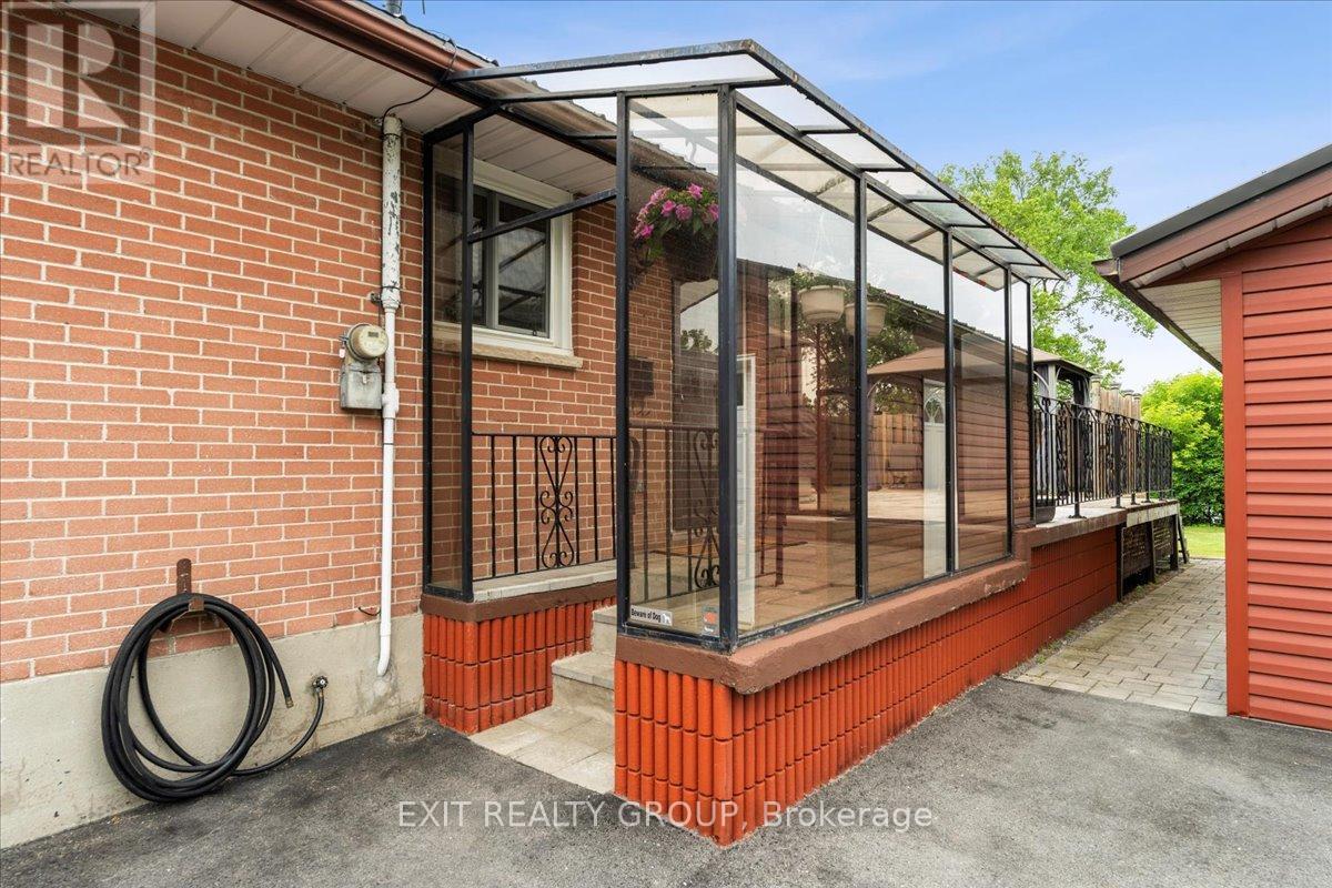 29 Barry Road, Quinte West (Murray Ward), ON - Outdoor With Exterior