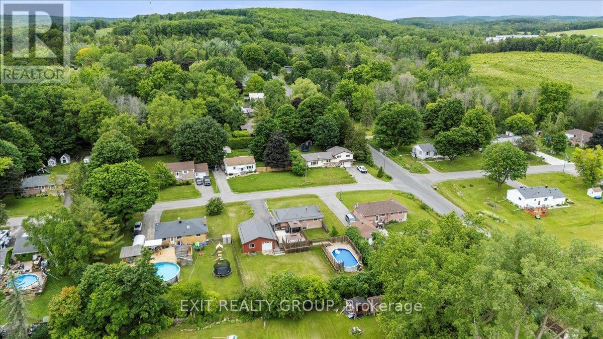 29 Barry Road, Quinte West (Murray Ward), ON - Outdoor With View