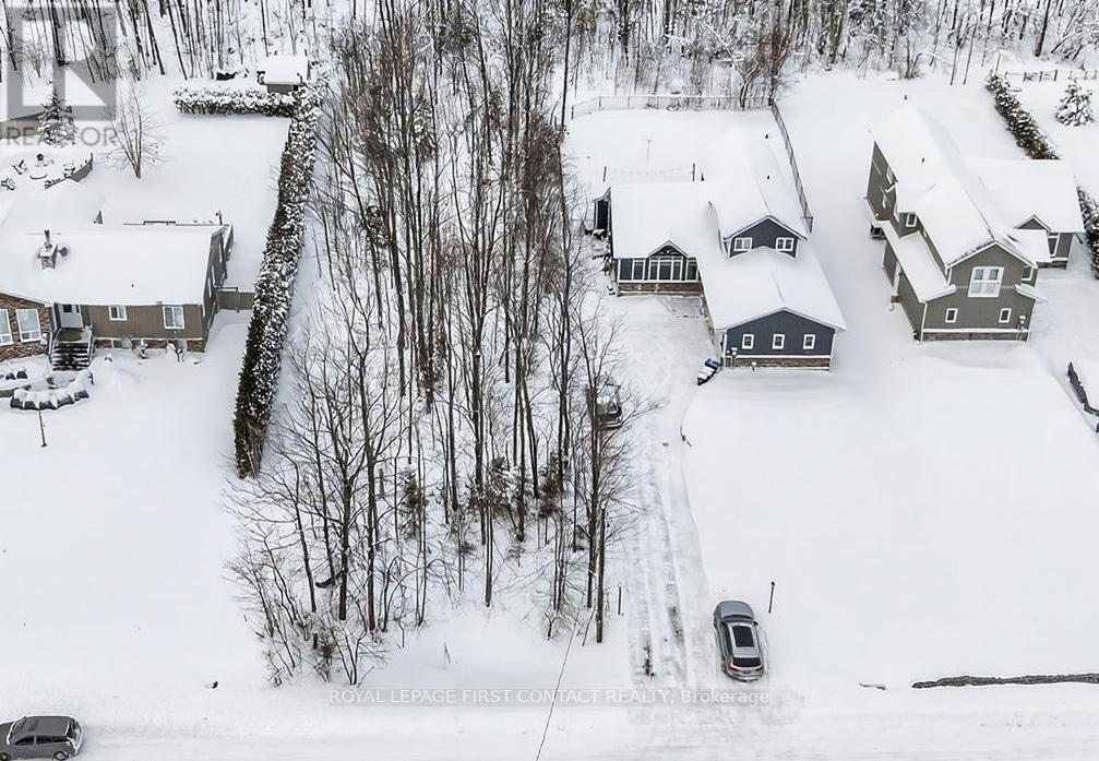 2266 Lakeshore Road E, Oro-Medonte, ON