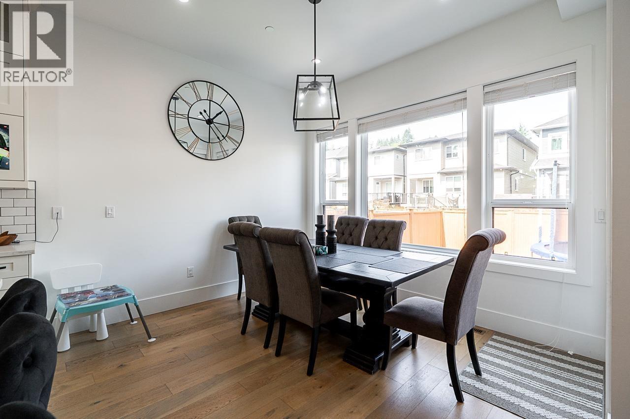 23091 134 Loop, Maple Ridge, BC - Indoor Photo Showing Dining Room