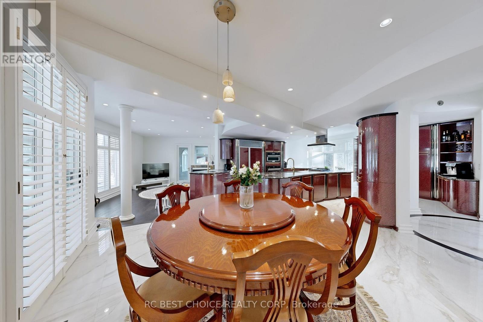 76 Silver Fox Place, Vaughan, ON - Indoor Photo Showing Dining Room