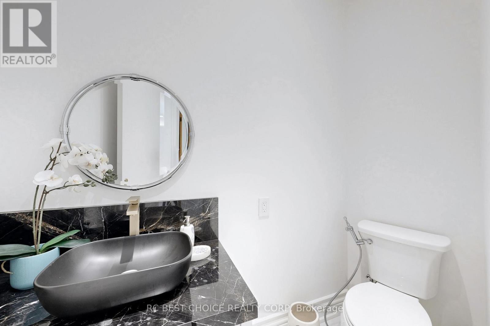 76 Silver Fox Place, Vaughan, ON - Indoor Photo Showing Bathroom