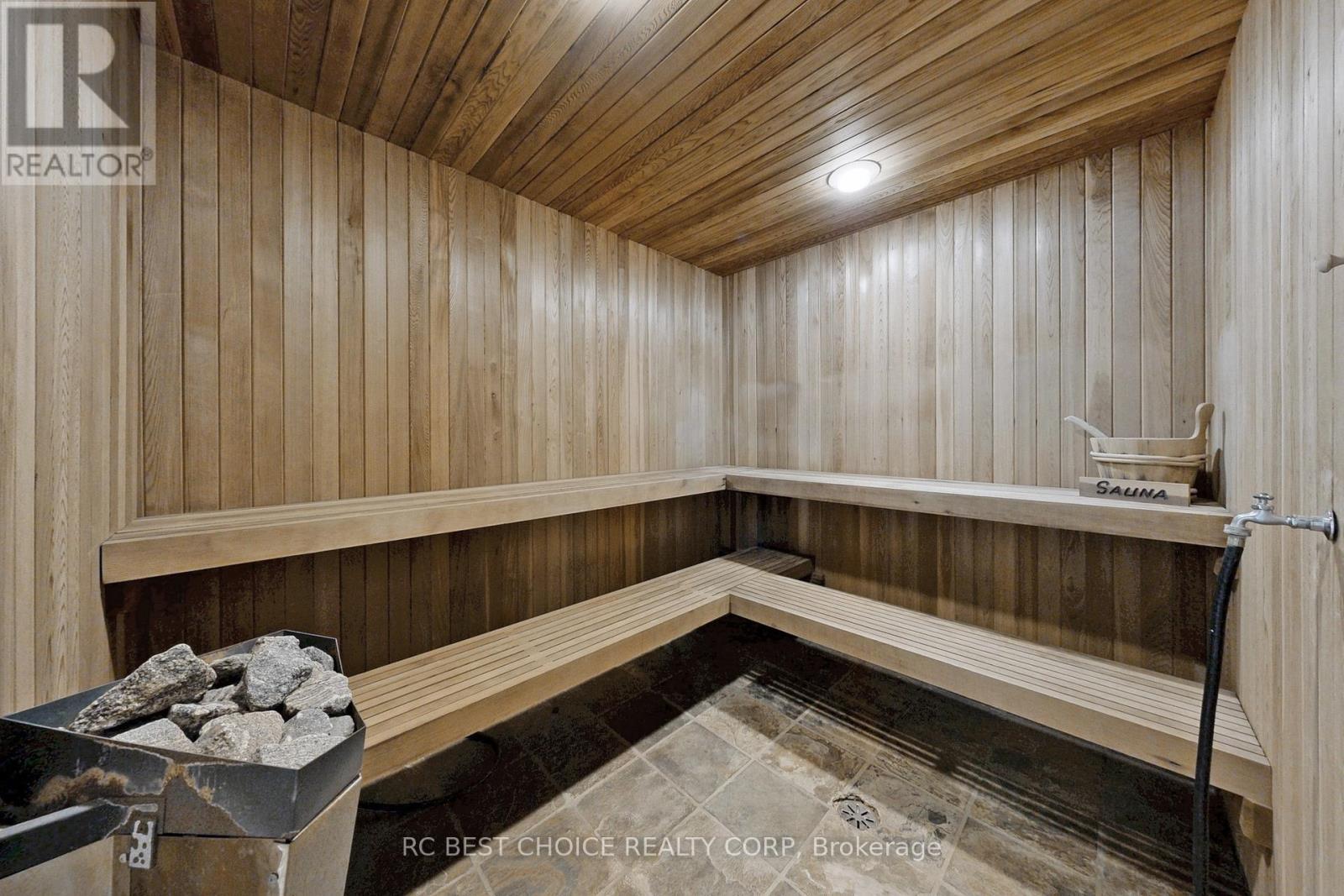 76 Silver Fox Place, Vaughan, ON - Indoor Photo Showing Other Room