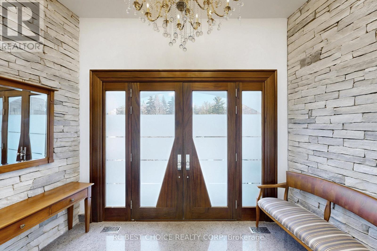 76 Silver Fox Place, Vaughan, ON - Indoor Photo Showing Other Room