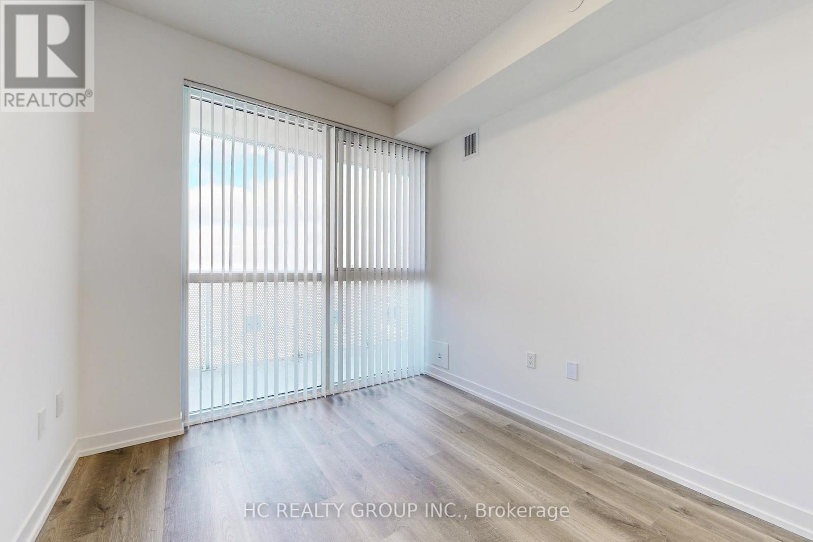 4803 - 8 Interchange Way, Vaughan, ON - Indoor Photo Showing Other Room