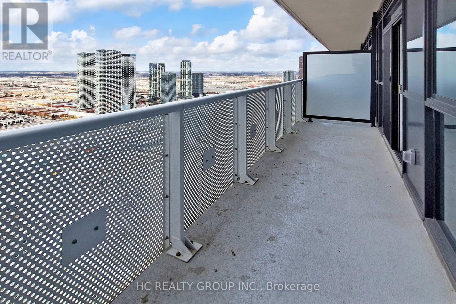 4803 - 8 Interchange Way, Vaughan, ON - Outdoor With Exterior