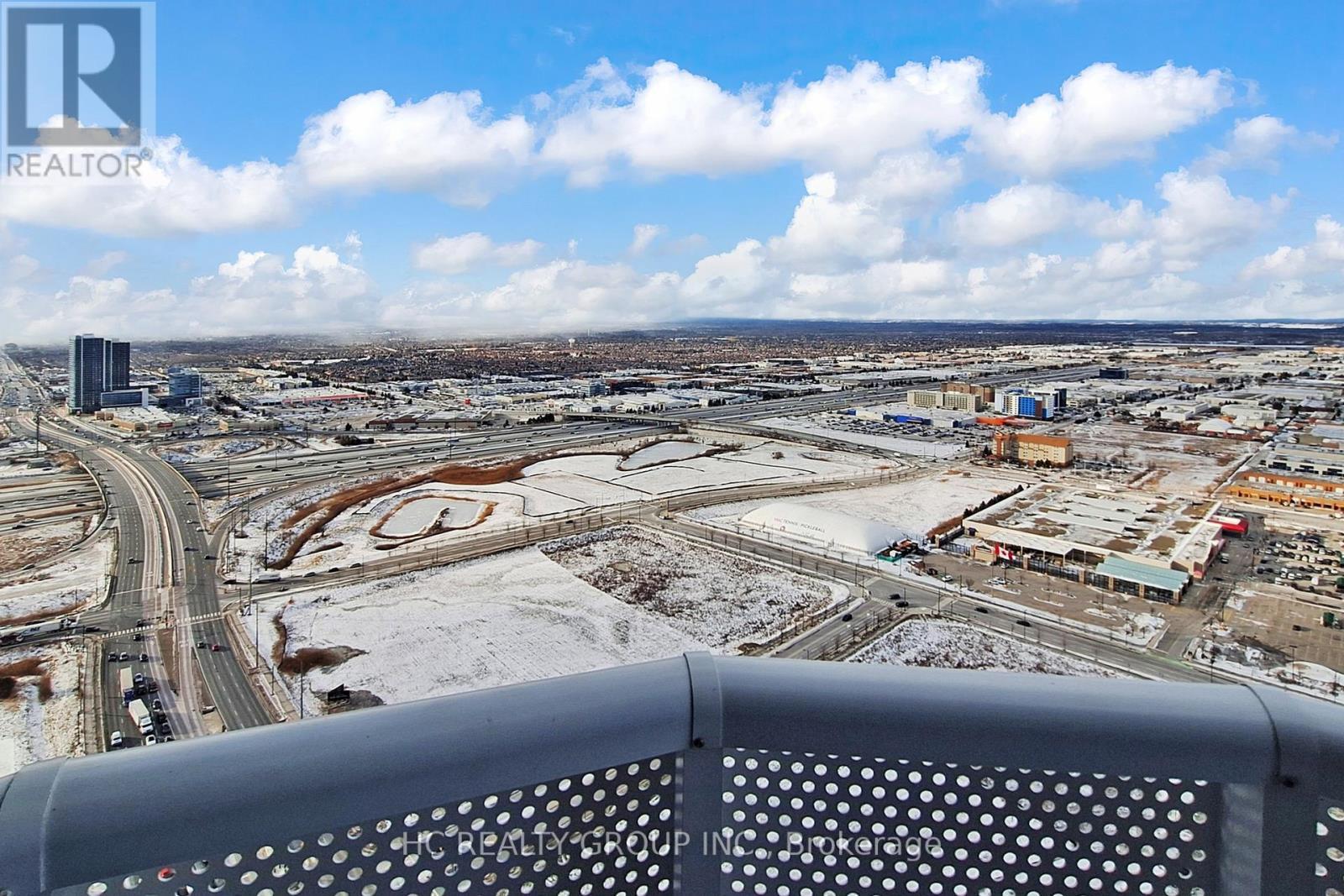 4803 - 8 Interchange Way, Vaughan, ON - Outdoor With View