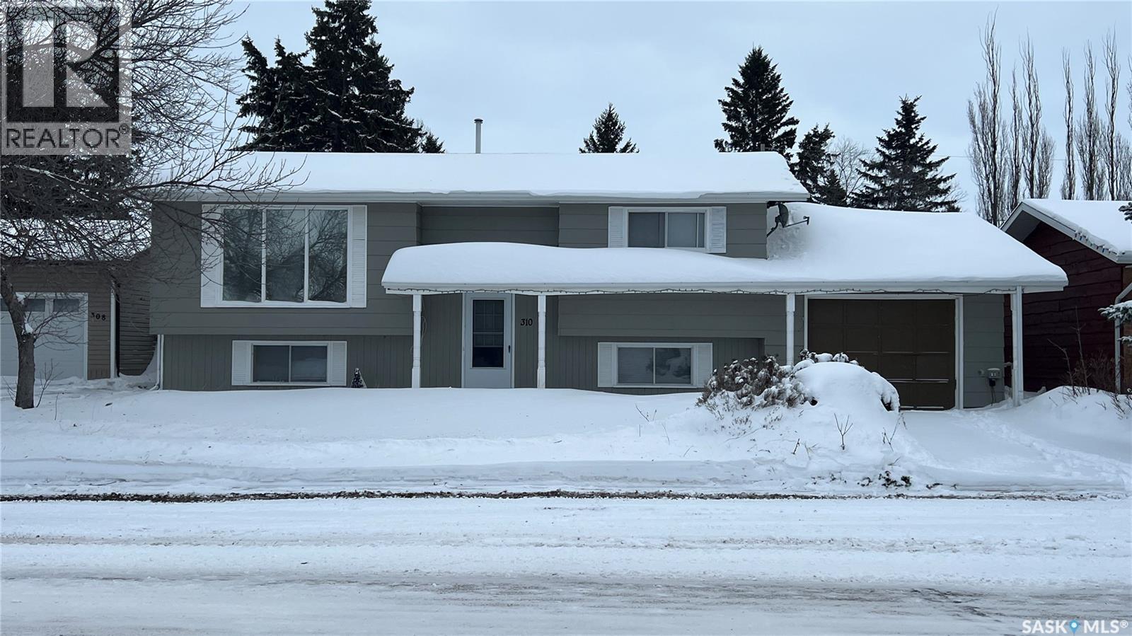 310 5Th Avenue, Cudworth, SK - Outdoor