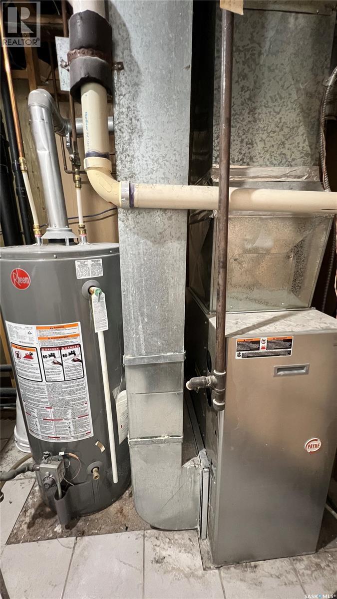 310 5Th Avenue, Cudworth, SK - Indoor Photo Showing Basement