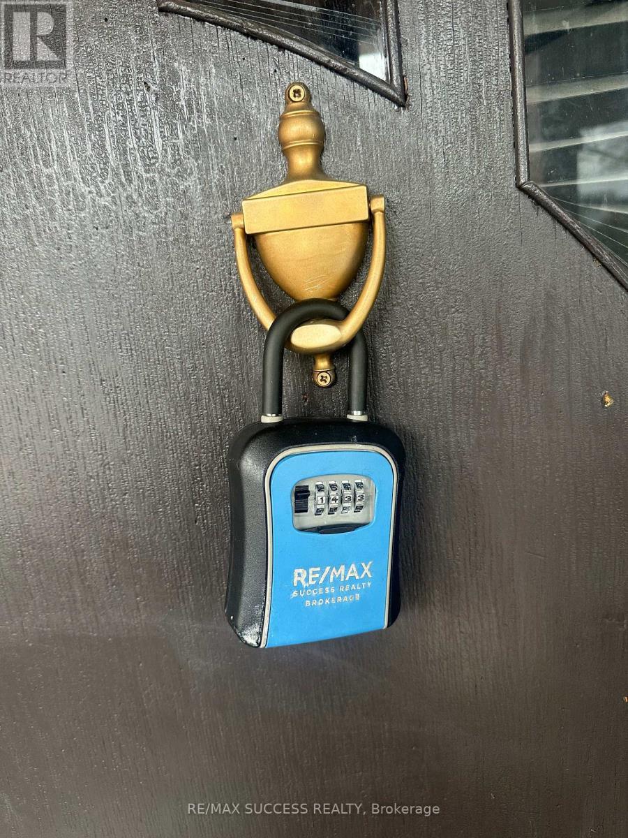 153 Barnesdale Avenue N, Hamilton, ON - Photo Showing Other Room