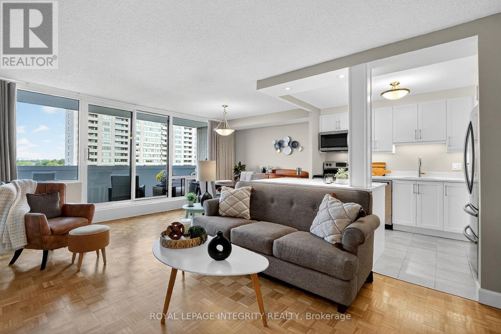 704 - 265 Poulin Avenue, Ottawa, ON - Indoor Photo Showing Living Room