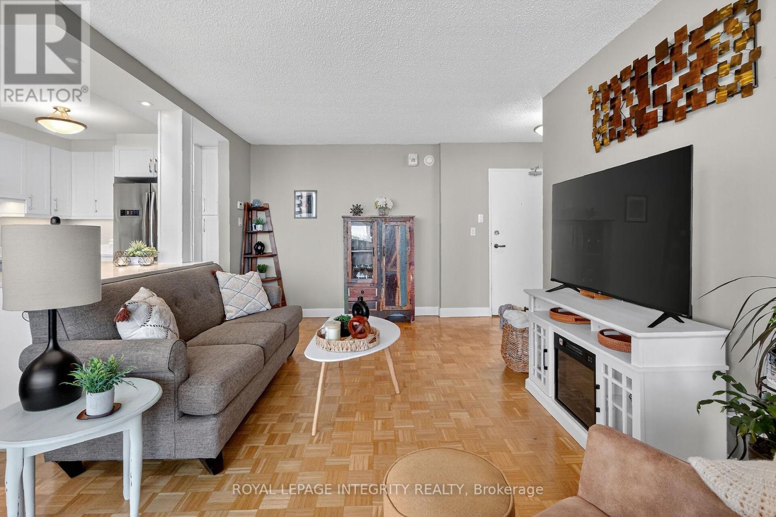 704 - 265 Poulin Avenue, Ottawa, ON - Indoor Photo Showing Living Room