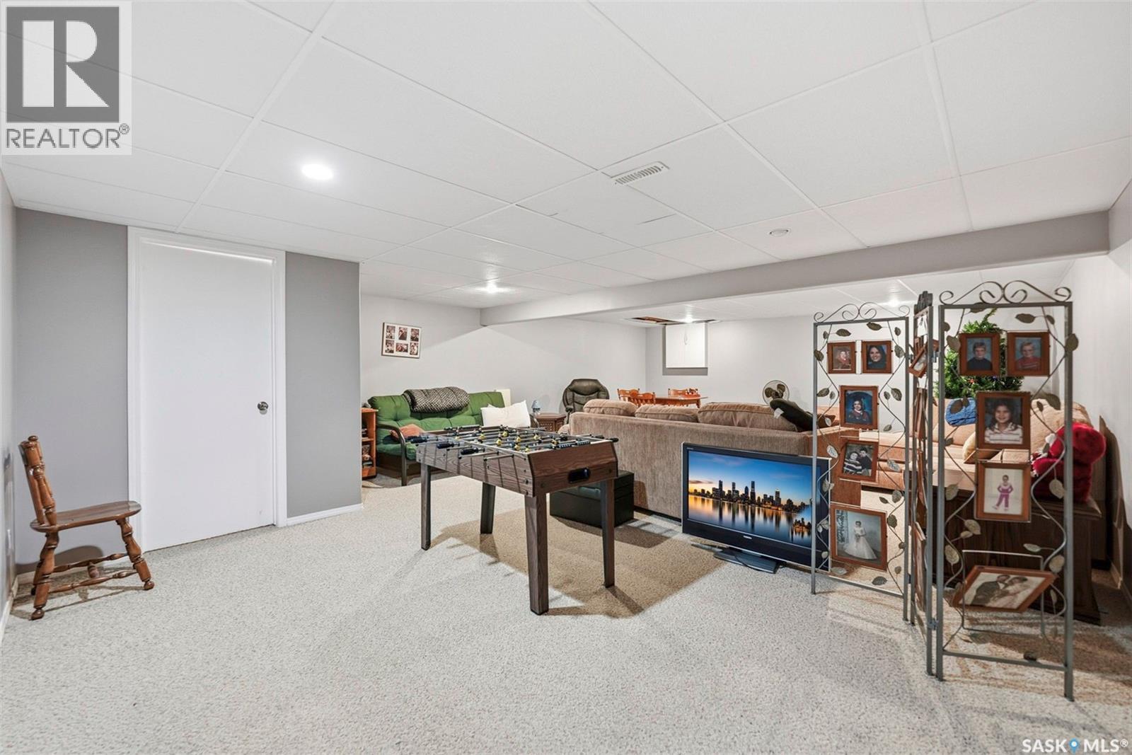 809 St Joseph Avenue, Bruno, SK - Indoor