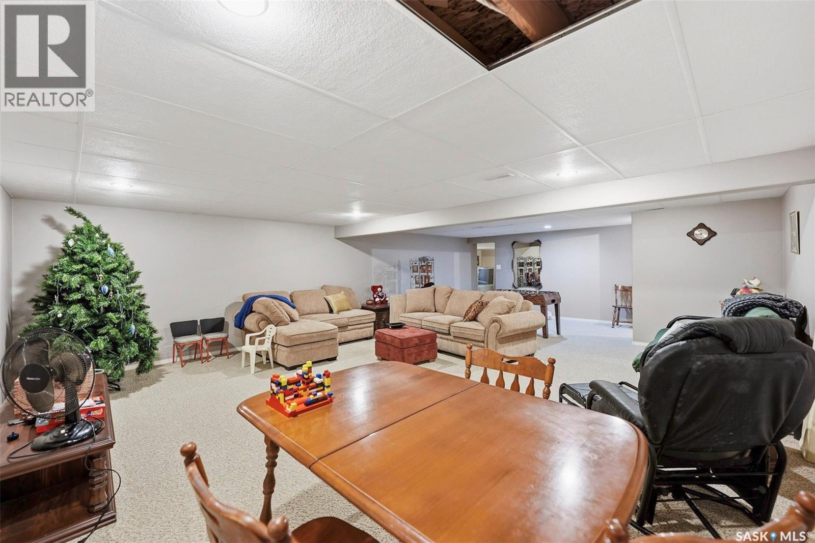 809 St Joseph Avenue, Bruno, SK - Indoor