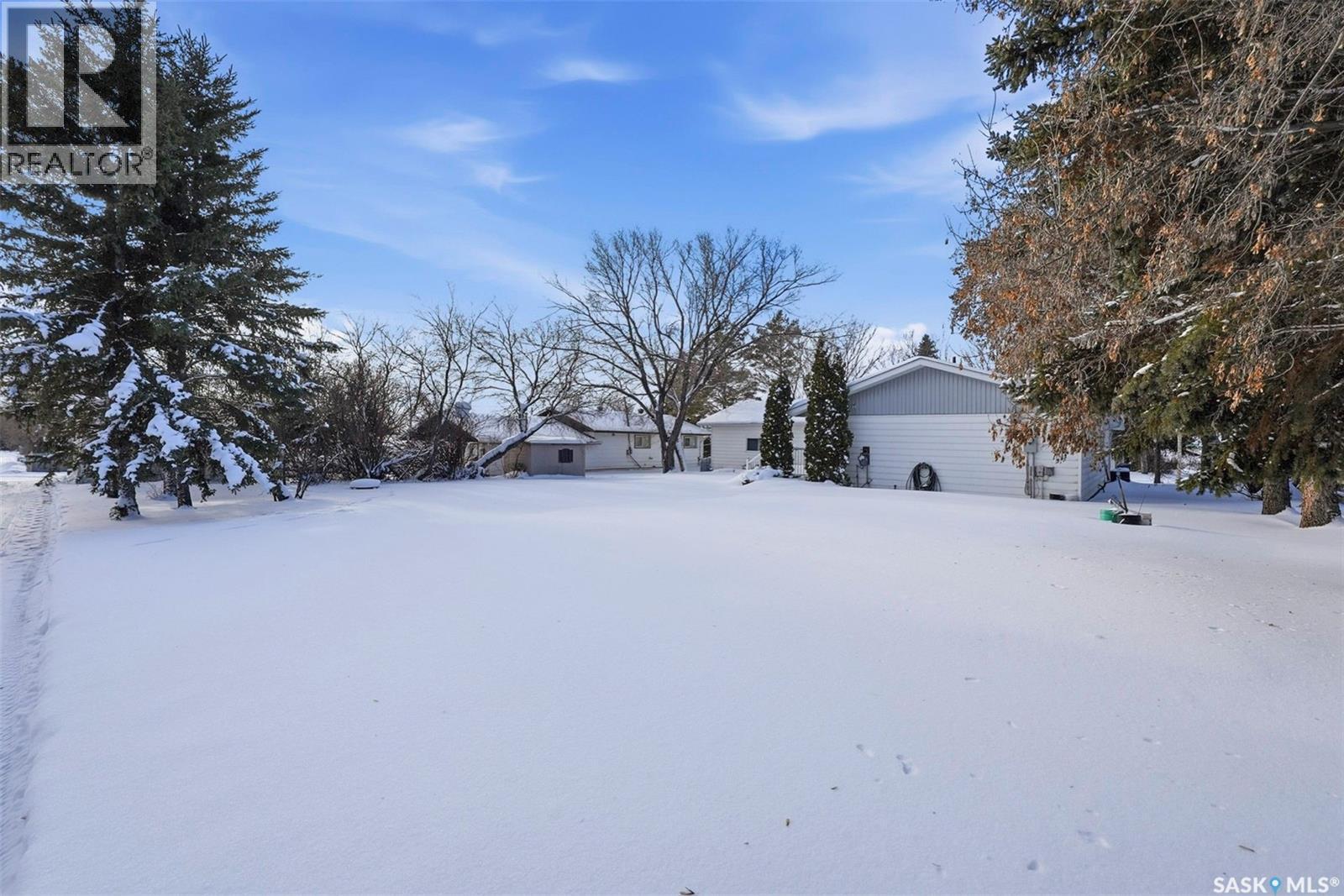 809 St Joseph Avenue, Bruno, SK - Outdoor