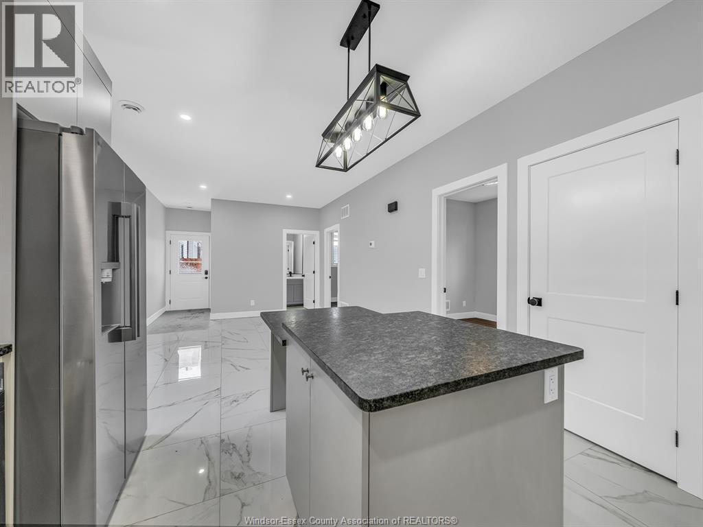 298 George Unit# 3, Amherstburg, ON - Indoor