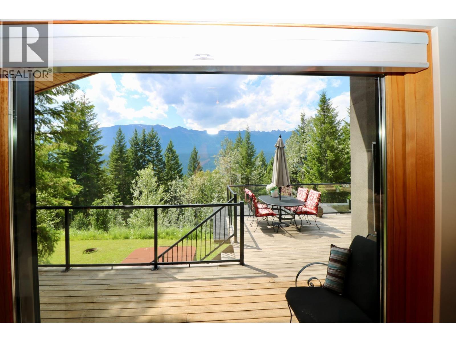 1529 Quartz Crescent, Golden, BC - Outdoor With Deck Patio Veranda