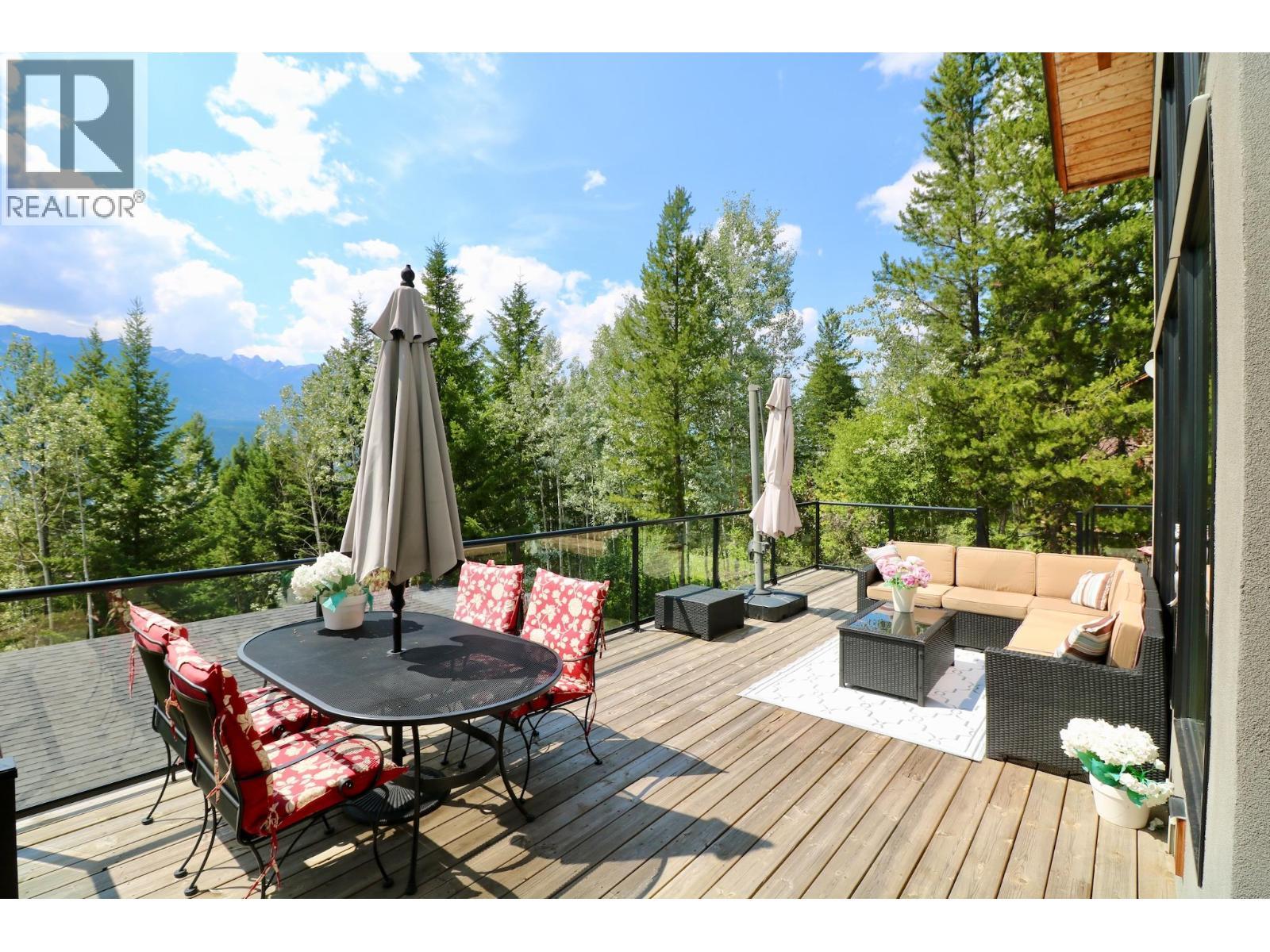 1529 Quartz Crescent, Golden, BC - Outdoor With Deck Patio Veranda