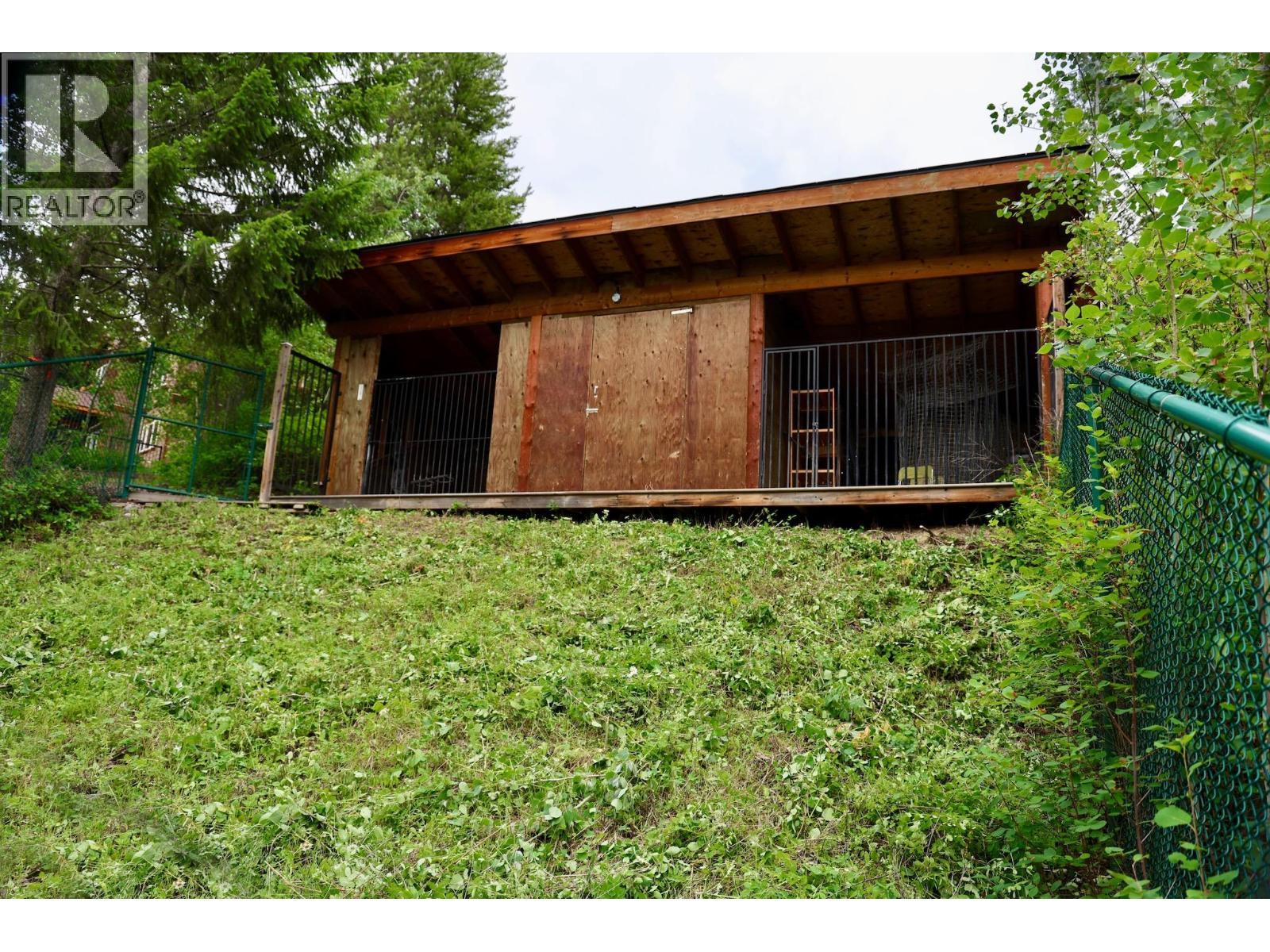 1529 Quartz Crescent, Golden, BC - Outdoor With Deck Patio Veranda