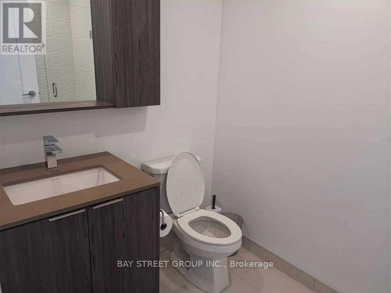 3506 - 70 Annie Craig Drive, Toronto, ON - Indoor Photo Showing Bathroom