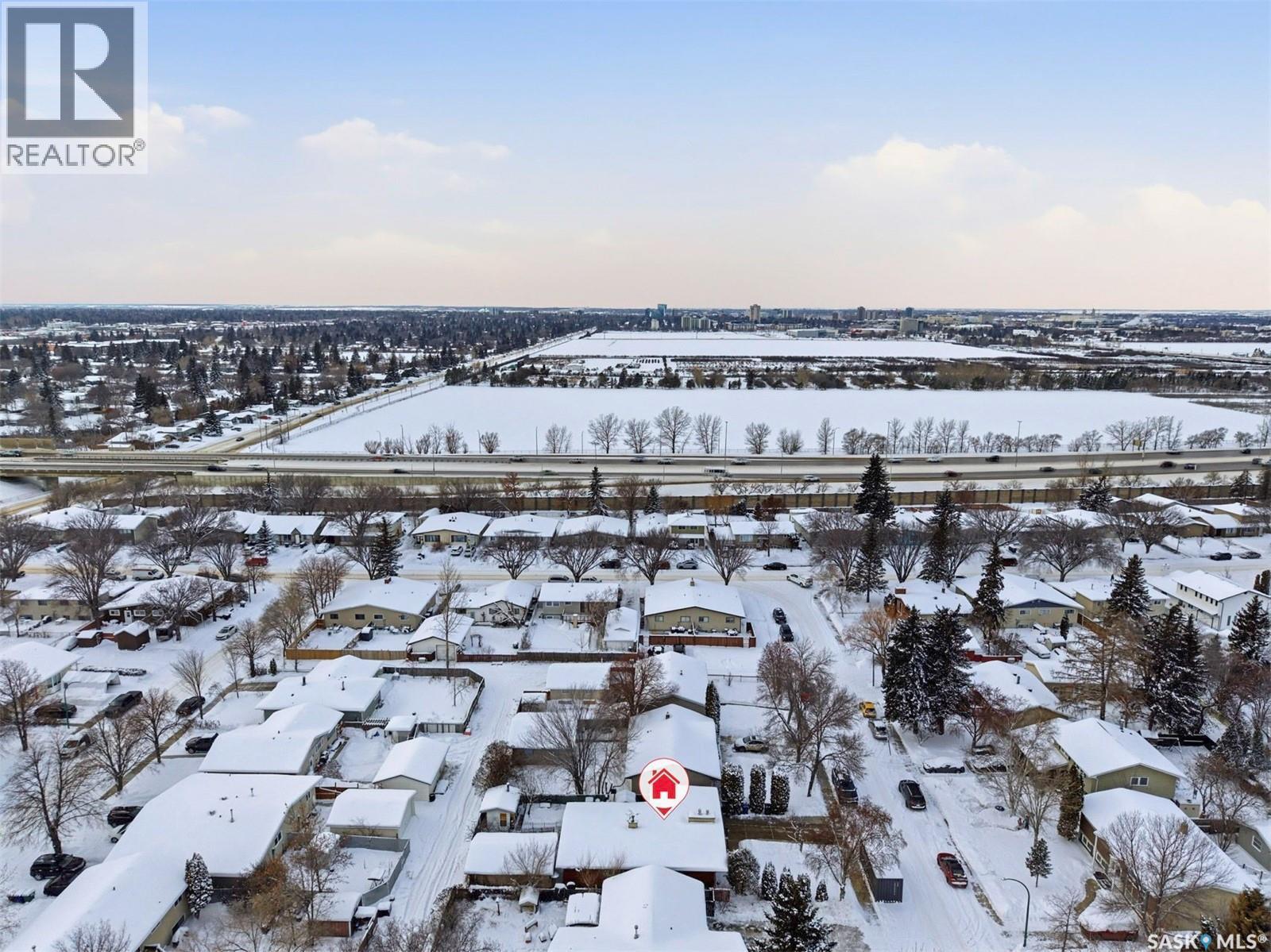 14 Yale Crescent, Saskatoon, SK - Outdoor With View