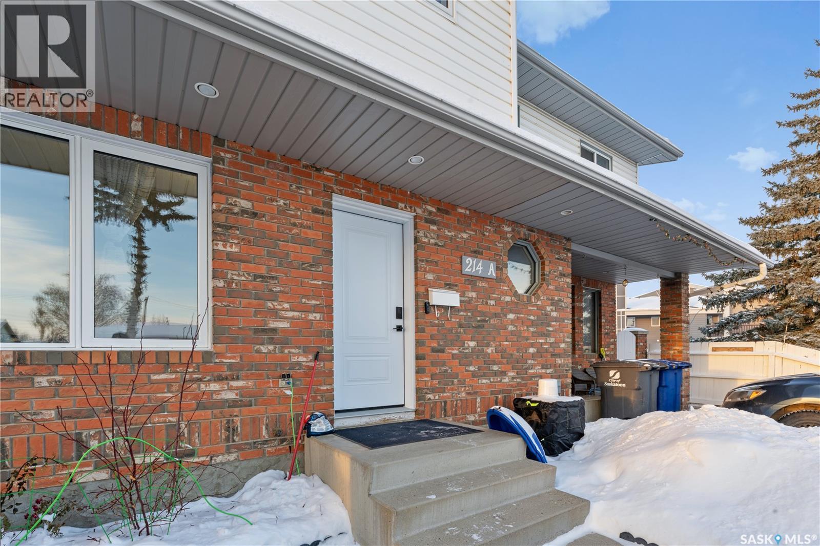 214-A Grant Street, Saskatoon, SK - Outdoor With Exterior