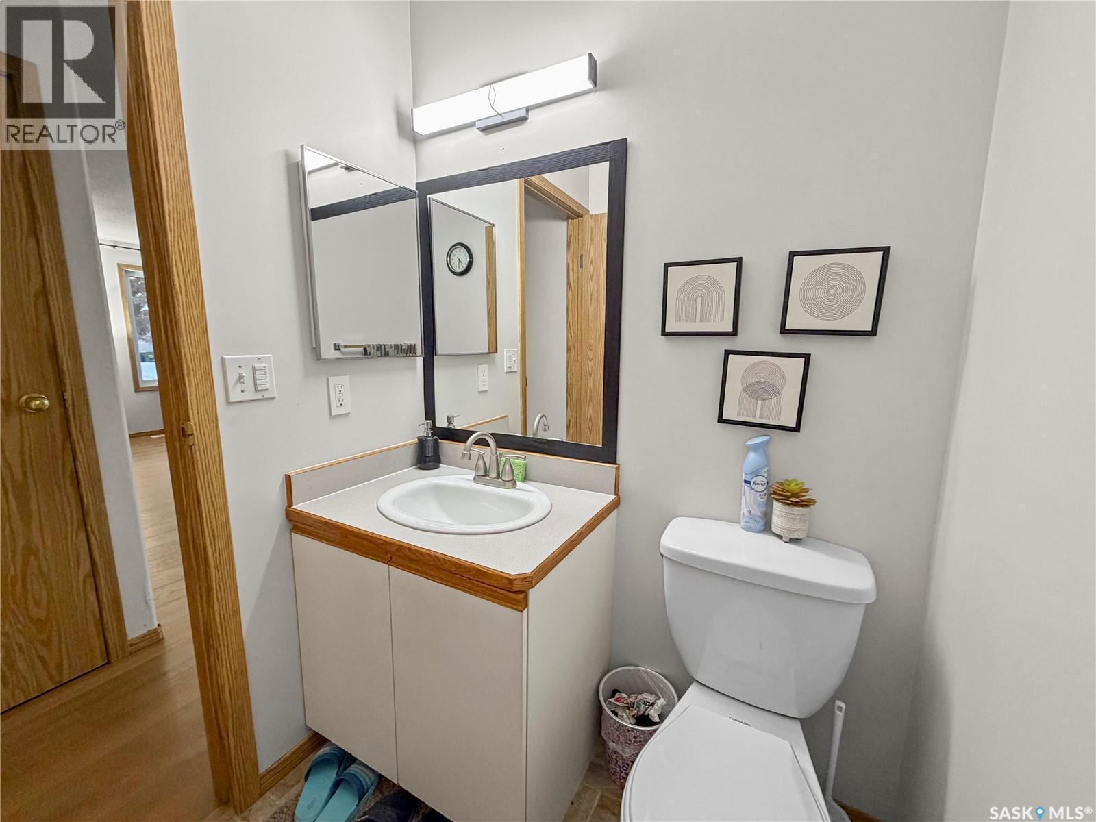 214-A Grant Street, Saskatoon, SK - Indoor Photo Showing Bathroom