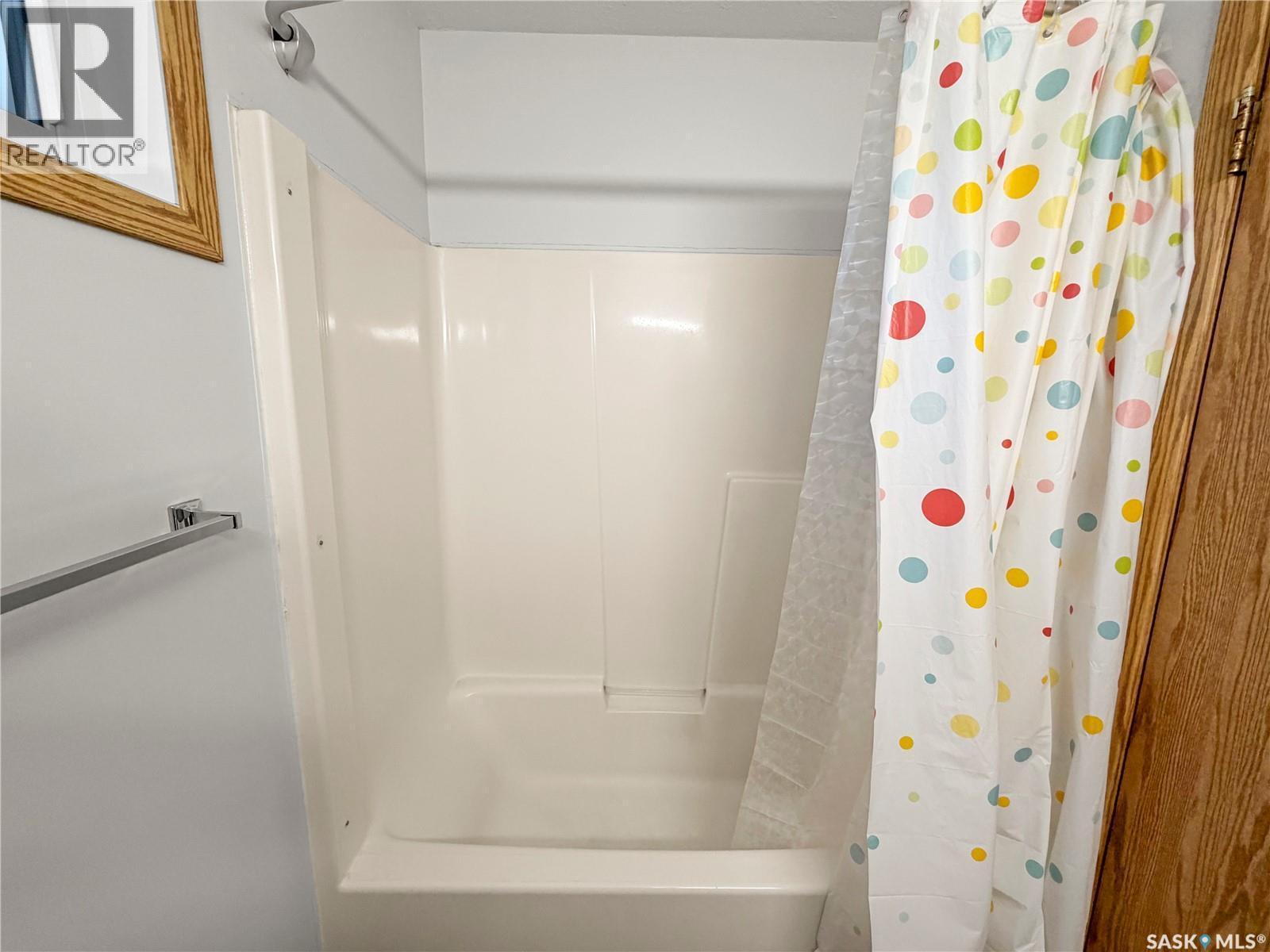 214-A Grant Street, Saskatoon, SK - Indoor Photo Showing Bathroom