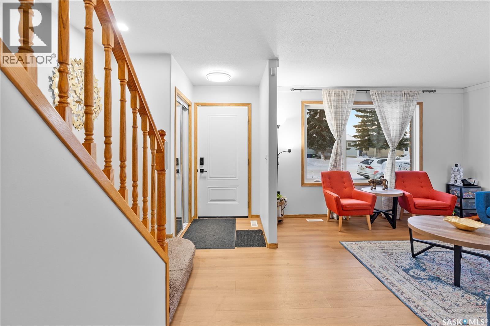 214-A Grant Street, Saskatoon, SK - Indoor