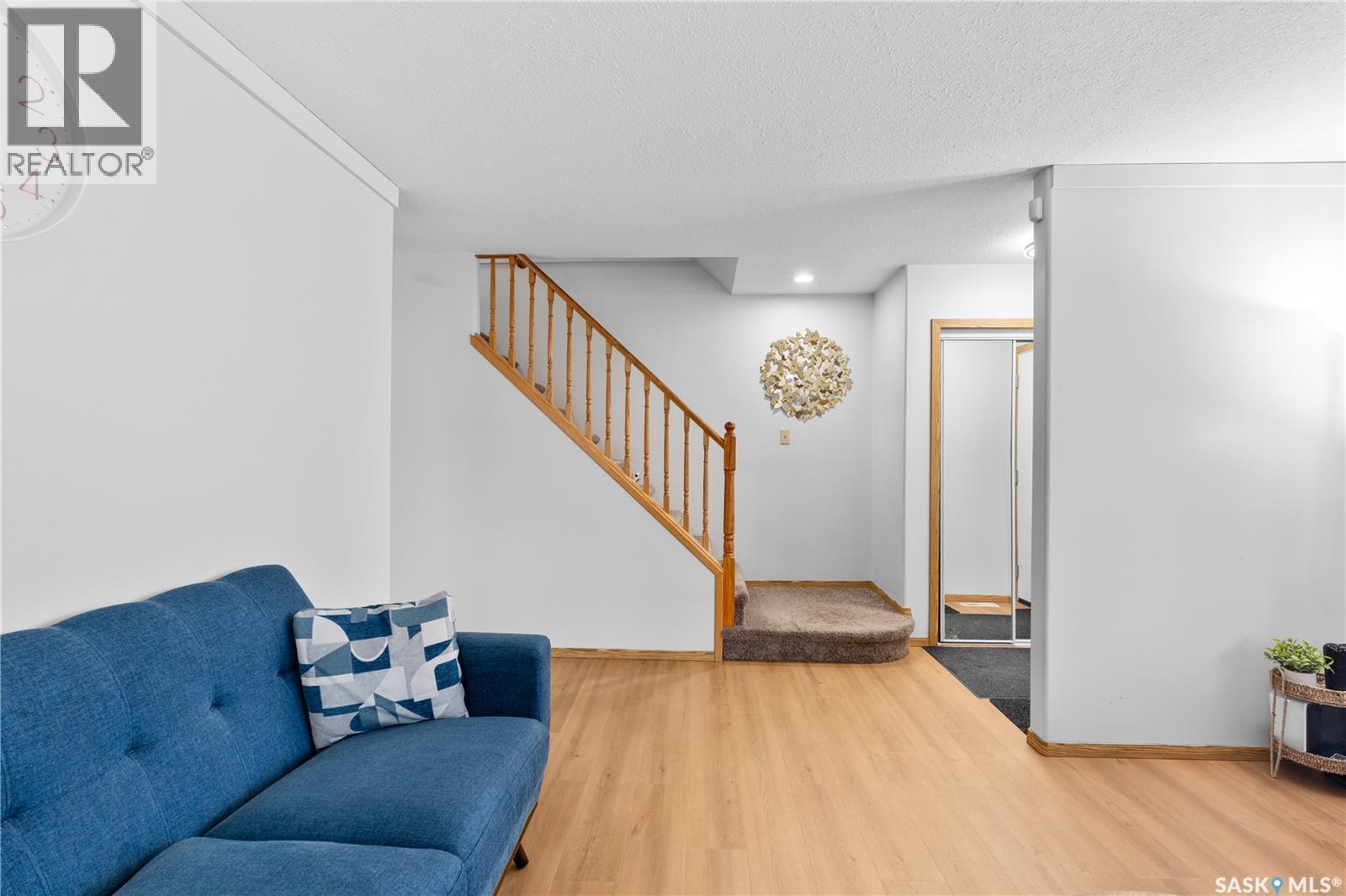 214-A Grant Street, Saskatoon, SK - Indoor