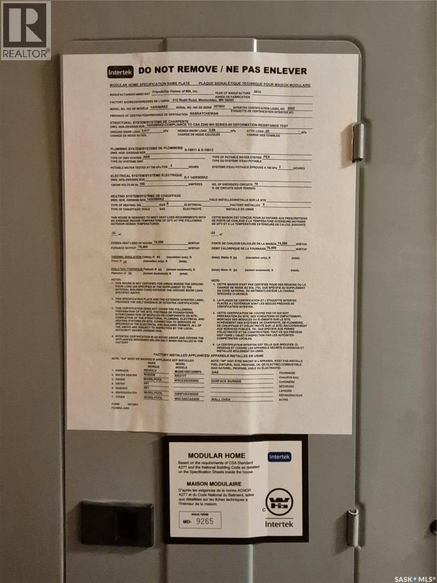 202 Saskatchewan Avenue, Pangman, SK - Indoor Photo Showing Other Room