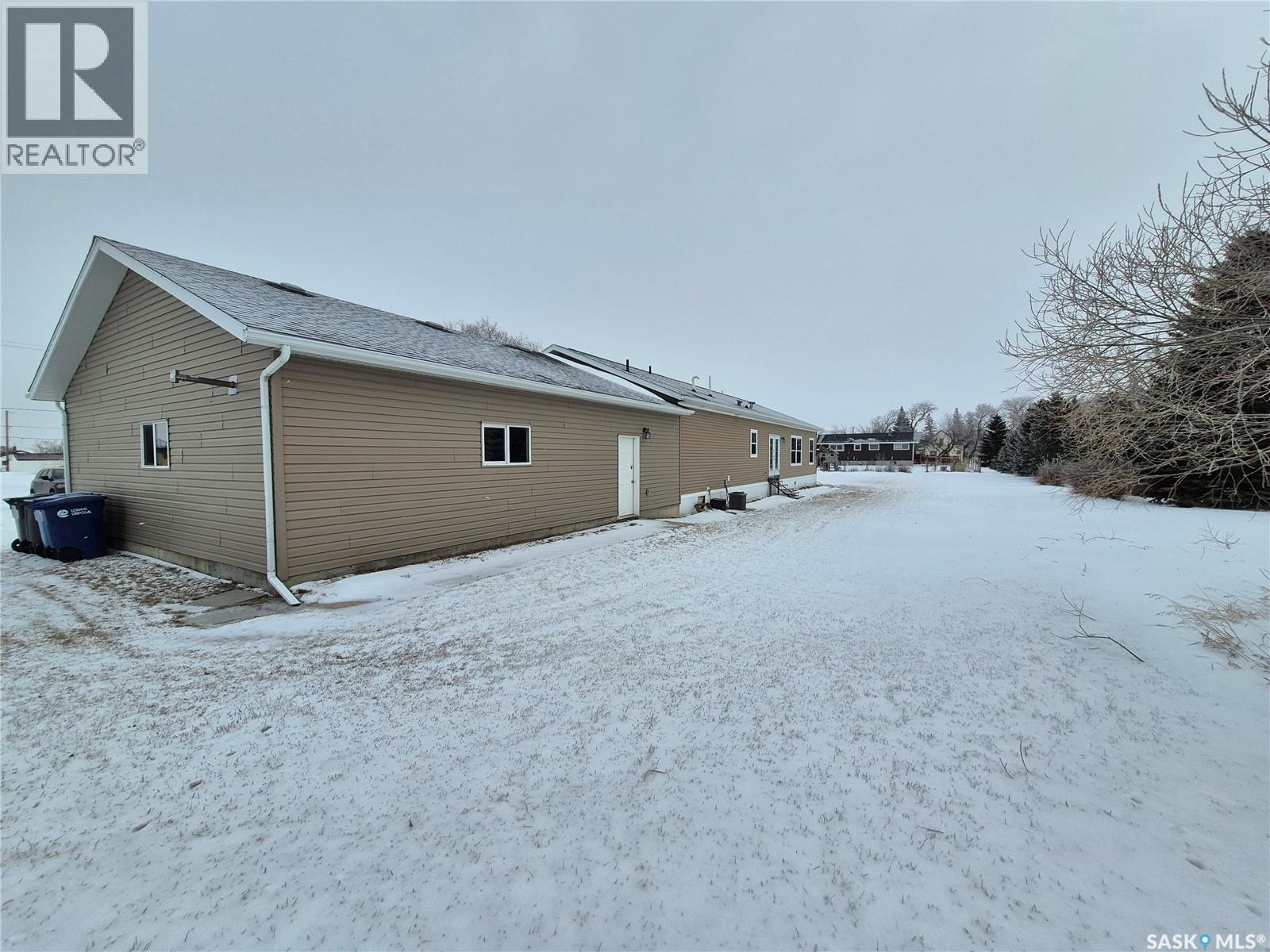 202 Saskatchewan Avenue, Pangman, SK - Outdoor With Exterior
