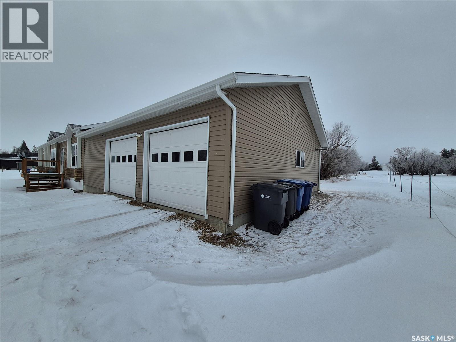 202 Saskatchewan Avenue, Pangman, SK - Outdoor With Exterior