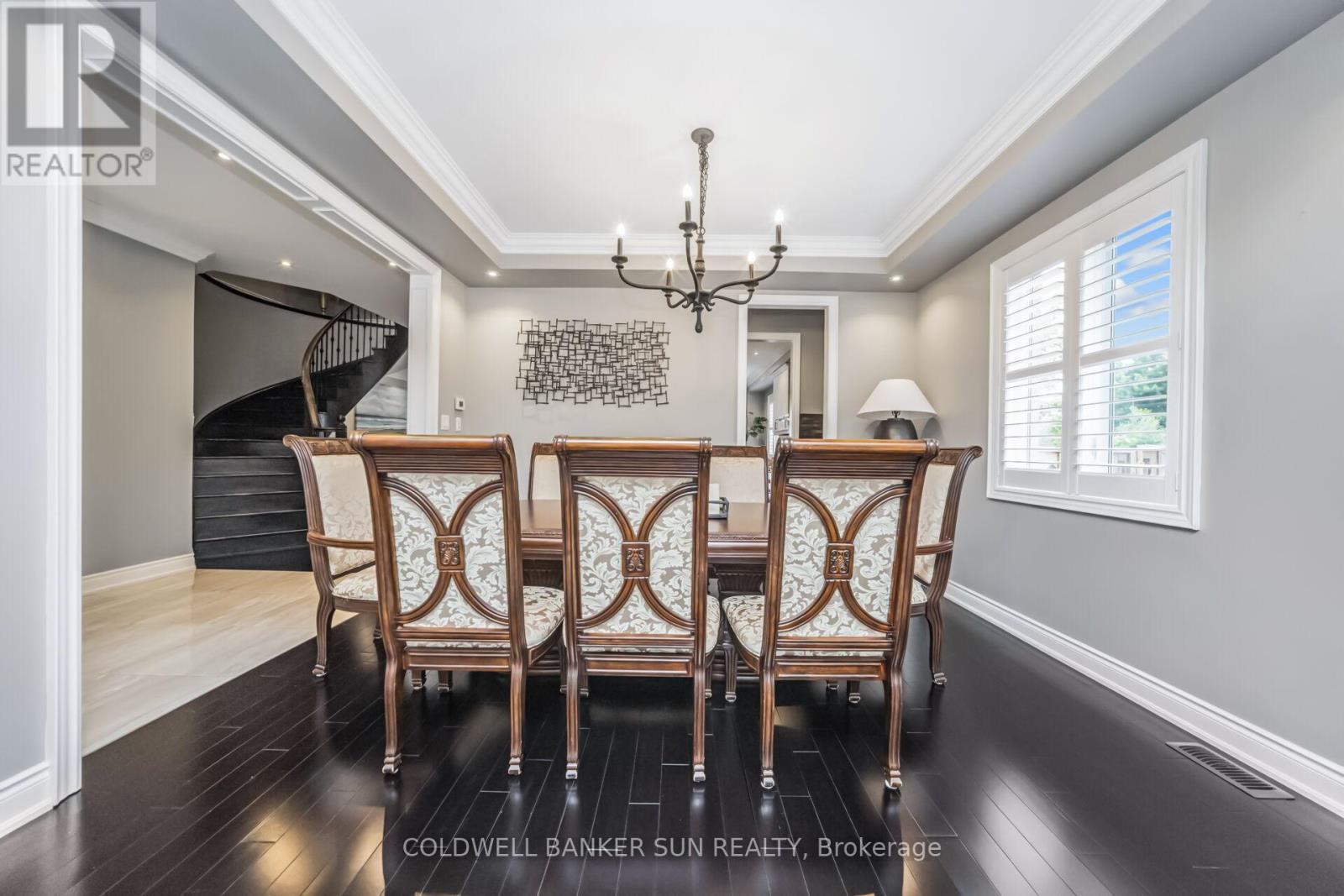 58 Copeland Crescent, Innisfil, ON - Indoor Photo Showing Dining Room