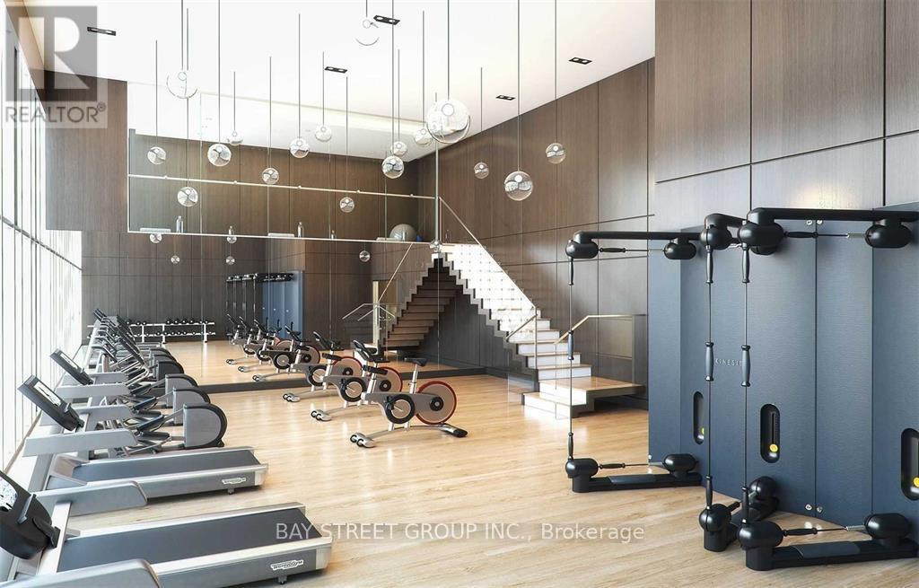 1616 - 17 Bathurst Street, Toronto, ON - Indoor Photo Showing Gym Room