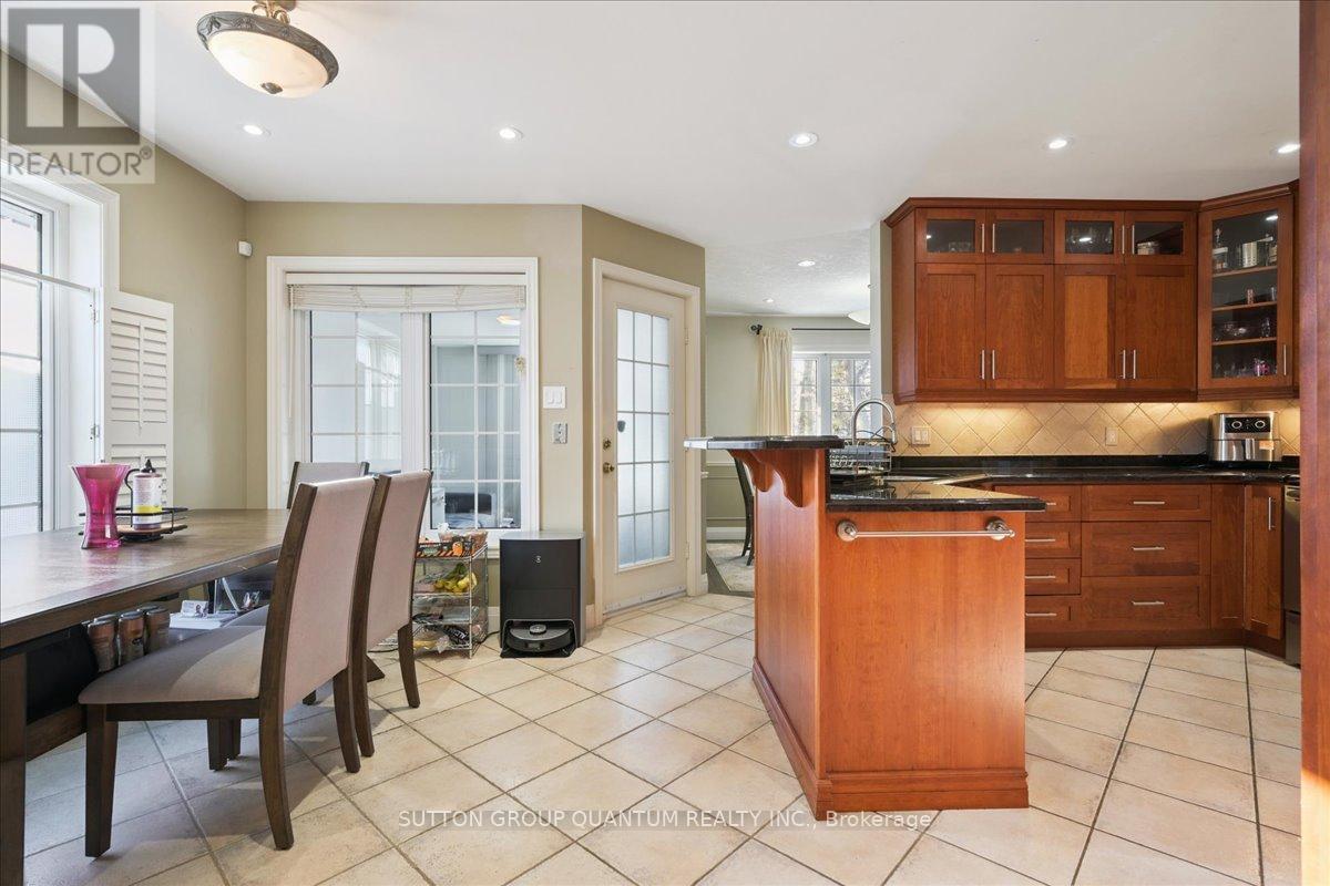 629 Burning Bush Road, Waterloo, ON - Indoor