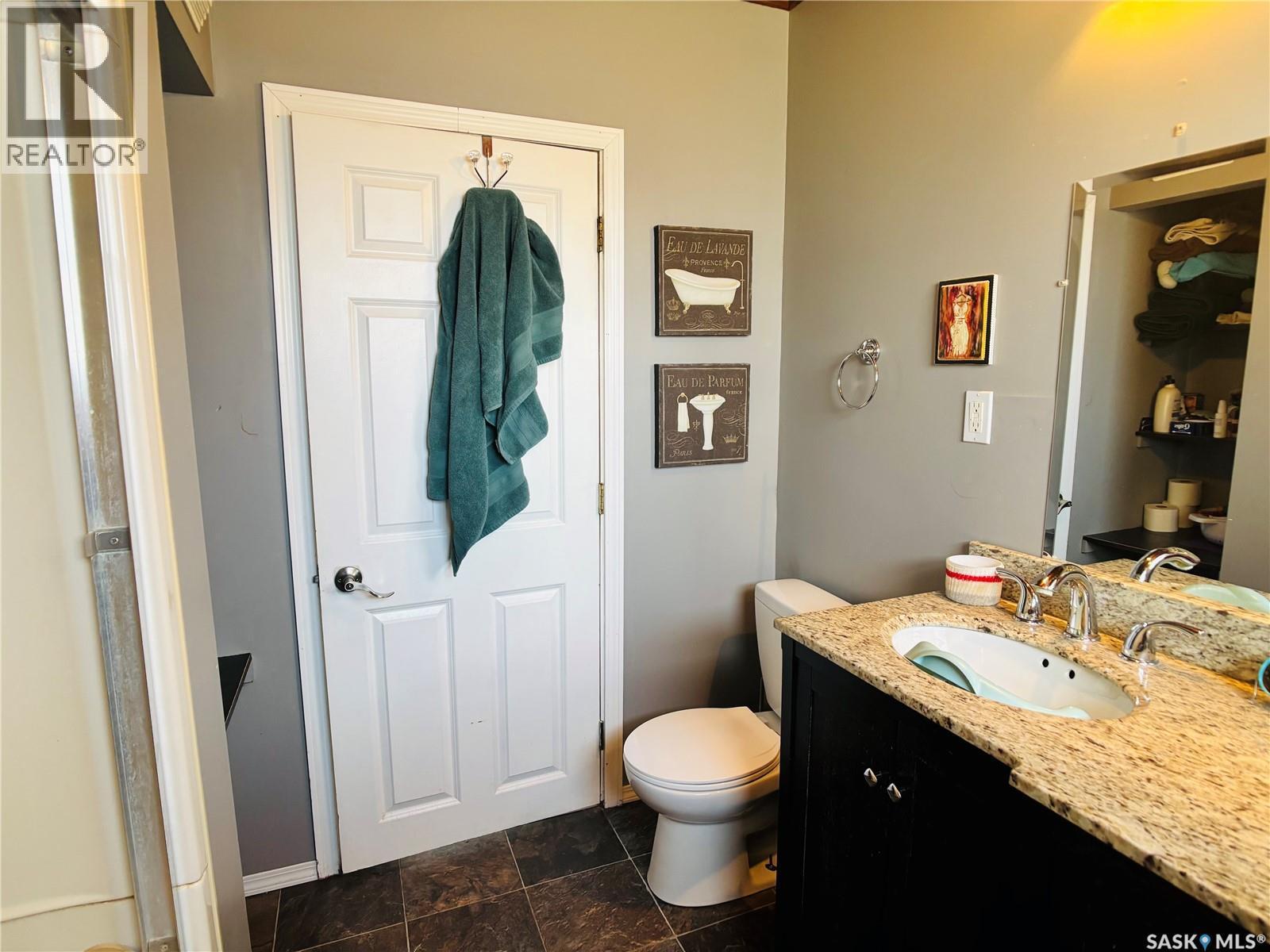 208 Forget Street, Stoughton, SK - Indoor Photo Showing Bathroom