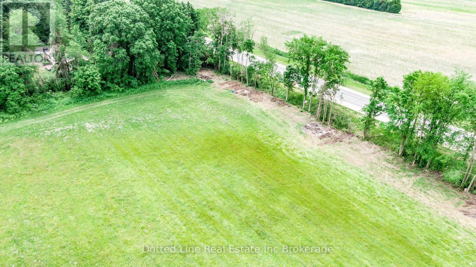 30101 Peter Road, Chatham-Kent (Chatham), ON