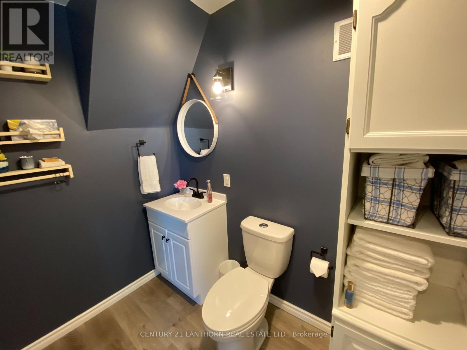 2 pc washroom on main level - 644 County 10 Road, Prince Edward County (Hallowell Ward), ON - Indoor Photo Showing Bathroom