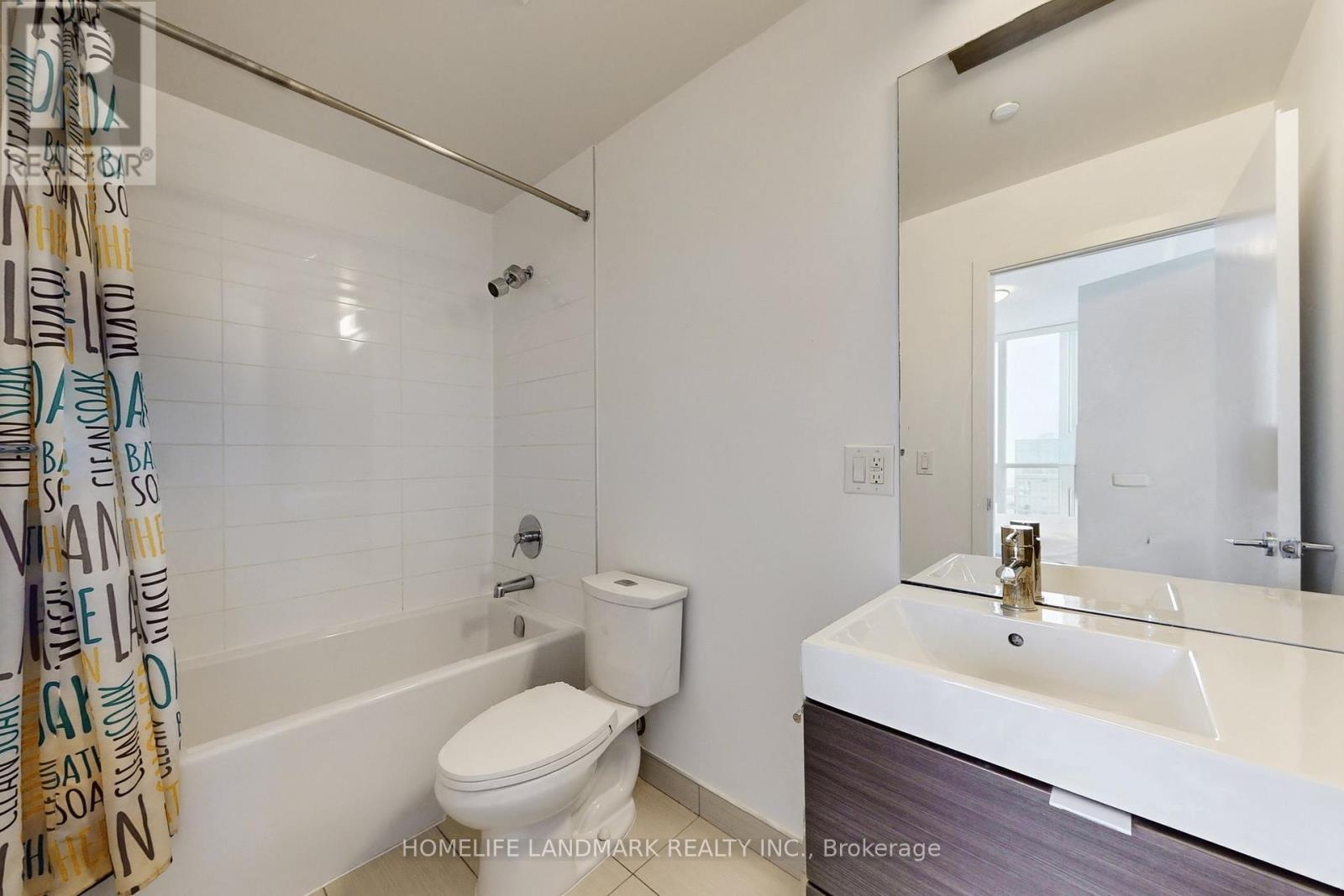 2503 - 62 Forest Manor Road, Toronto, ON - Indoor Photo Showing Bathroom