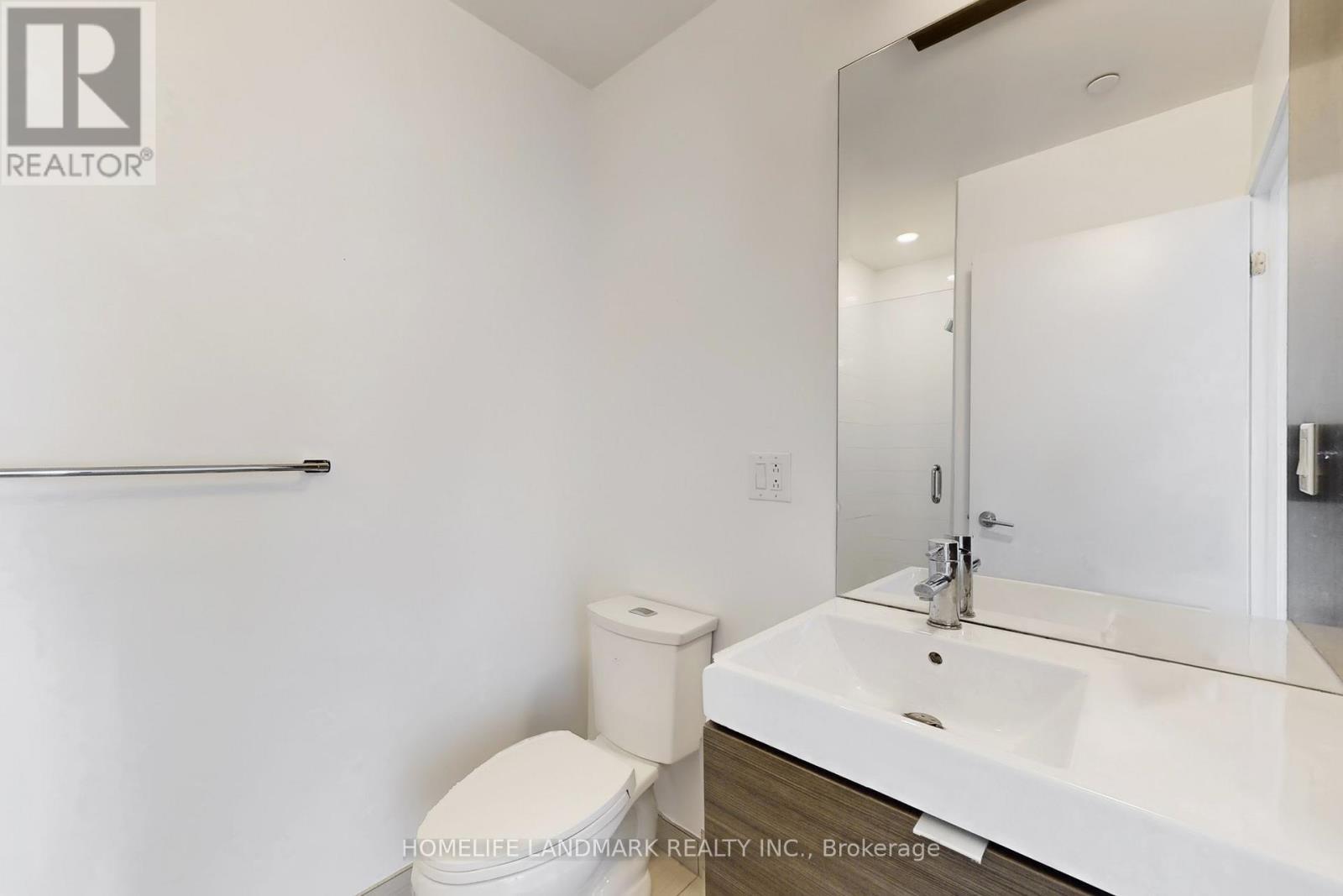 2503 - 62 Forest Manor Road, Toronto, ON - Indoor Photo Showing Bathroom