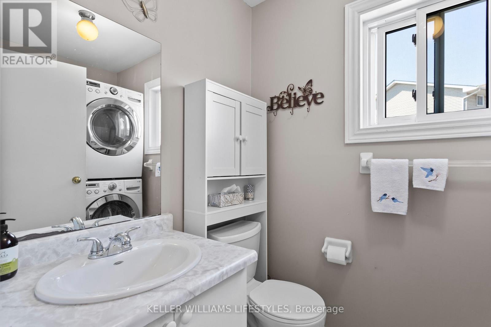 23 - 536 Third Street, London East (East H), ON - Indoor Photo Showing Laundry Room