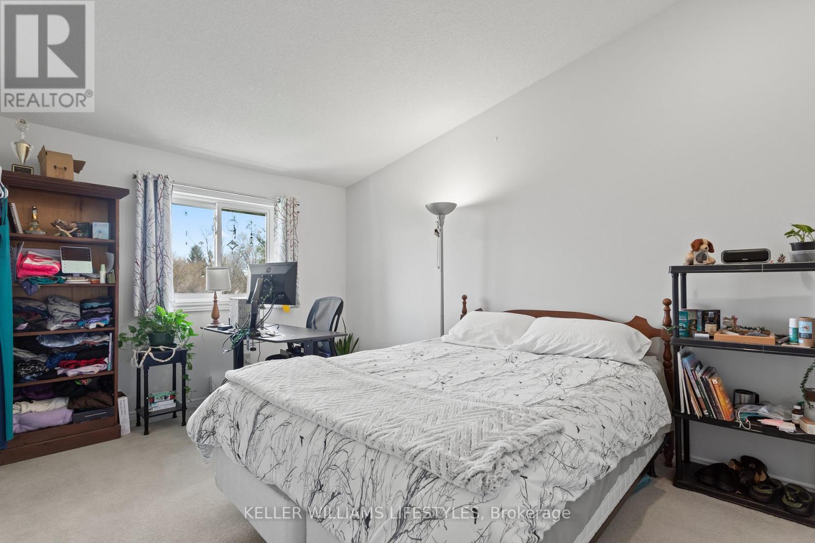 23 - 536 Third Street, London East (East H), ON - Indoor Photo Showing Bedroom